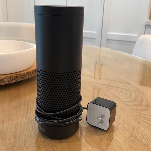 Amazon Alexa!!! - Picture 1 of 3